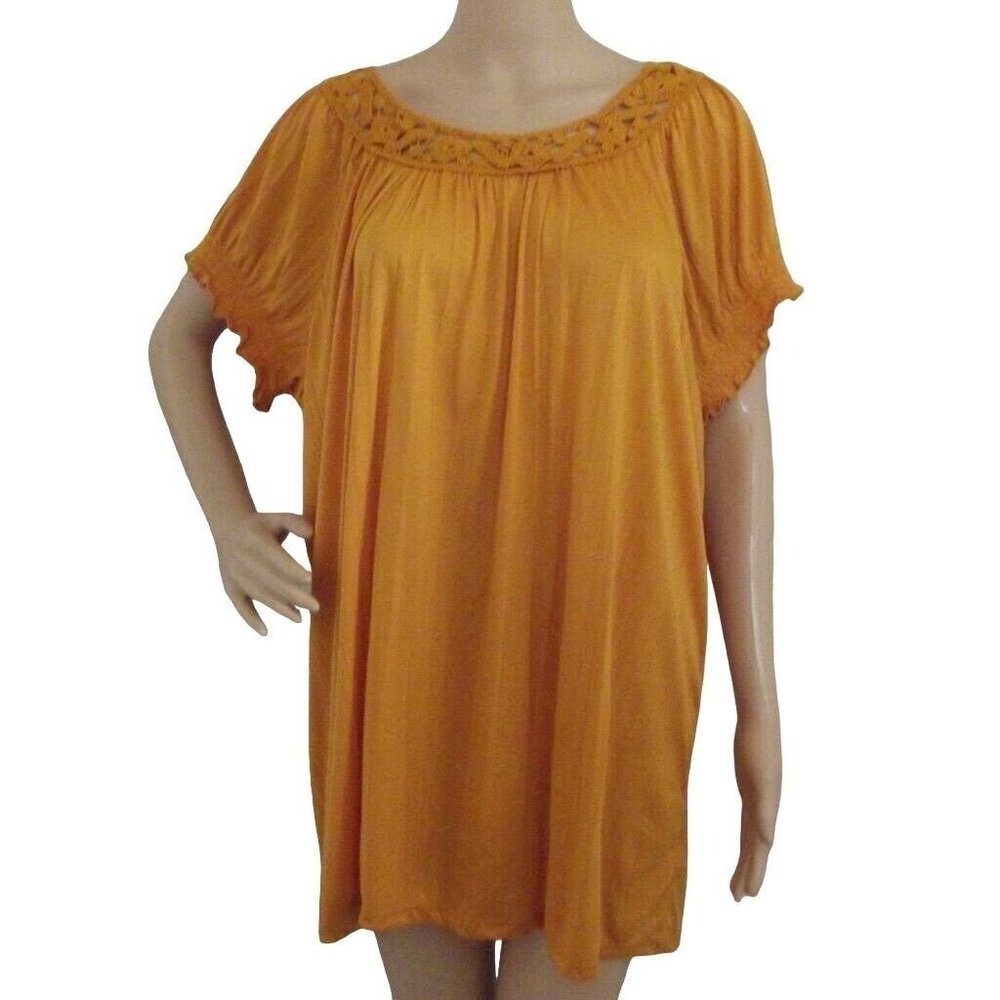 BY Design 2X Blouse gold nugget long tunic knit short raglan sleeve crochet trim